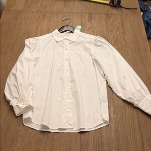 J. McLaughlin Cream Button-Up Shirt